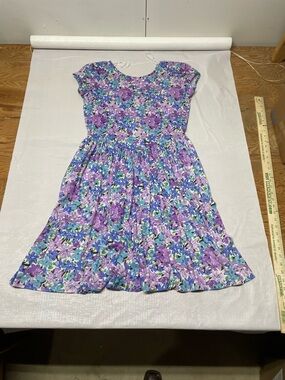 Floral Cap-Sleeve Casual Dress in Purple
